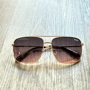 quay australia hot take gold metal brow bar aviator navigator sunglasses eyewear